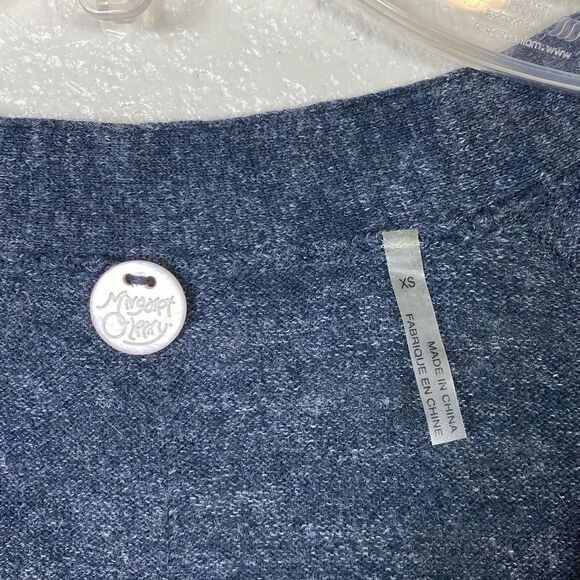 Margaret O’Leary Dark Navy Grey Button Cardigan Sweater - Picture 3 of 4